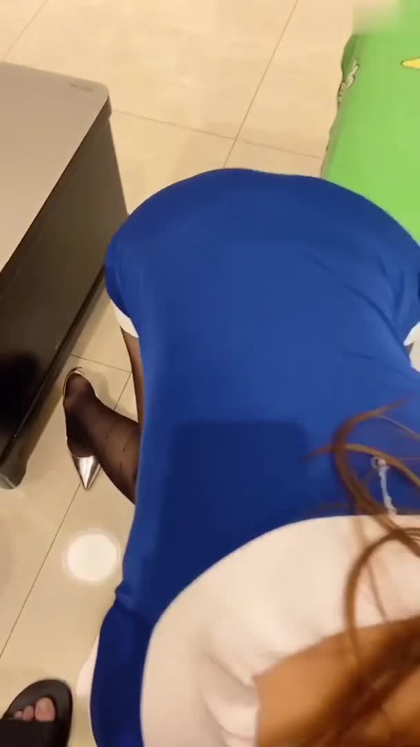 128