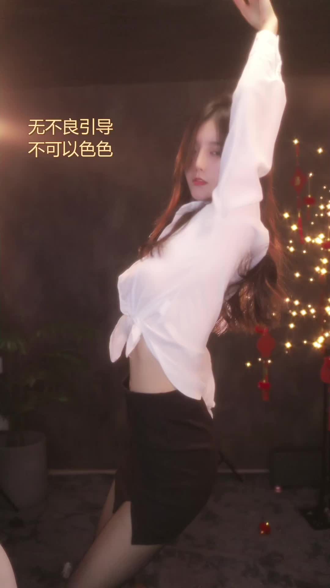 (12)