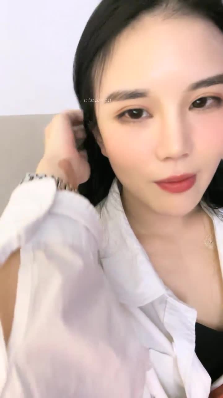 1 (18)