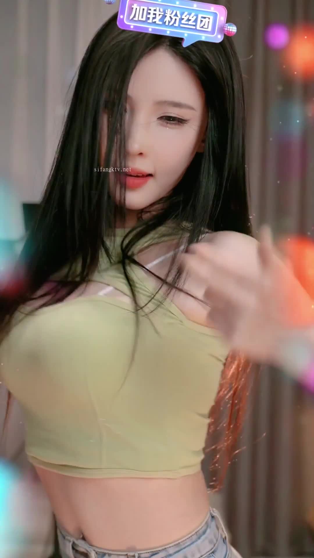 0 (23)