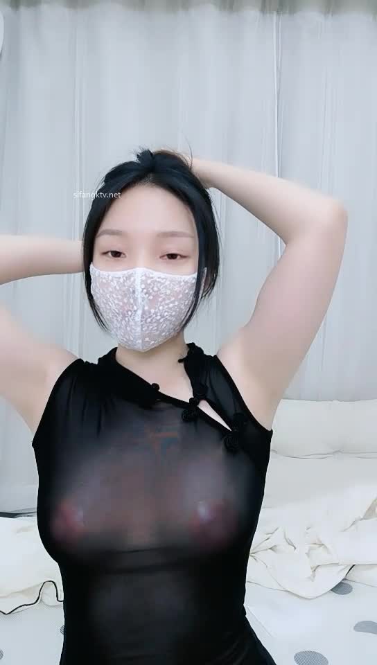 1 (18)