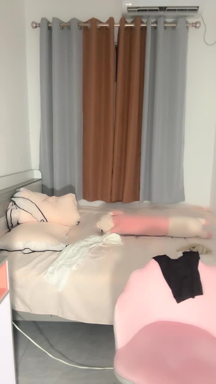 1 (13)