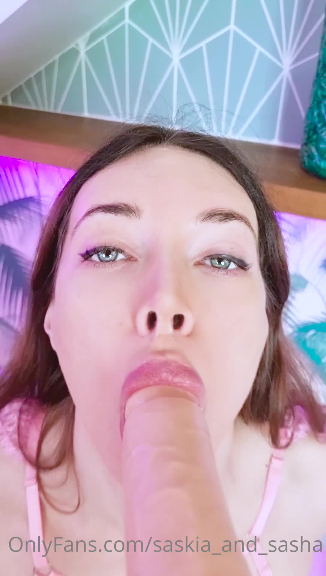 1 (23)