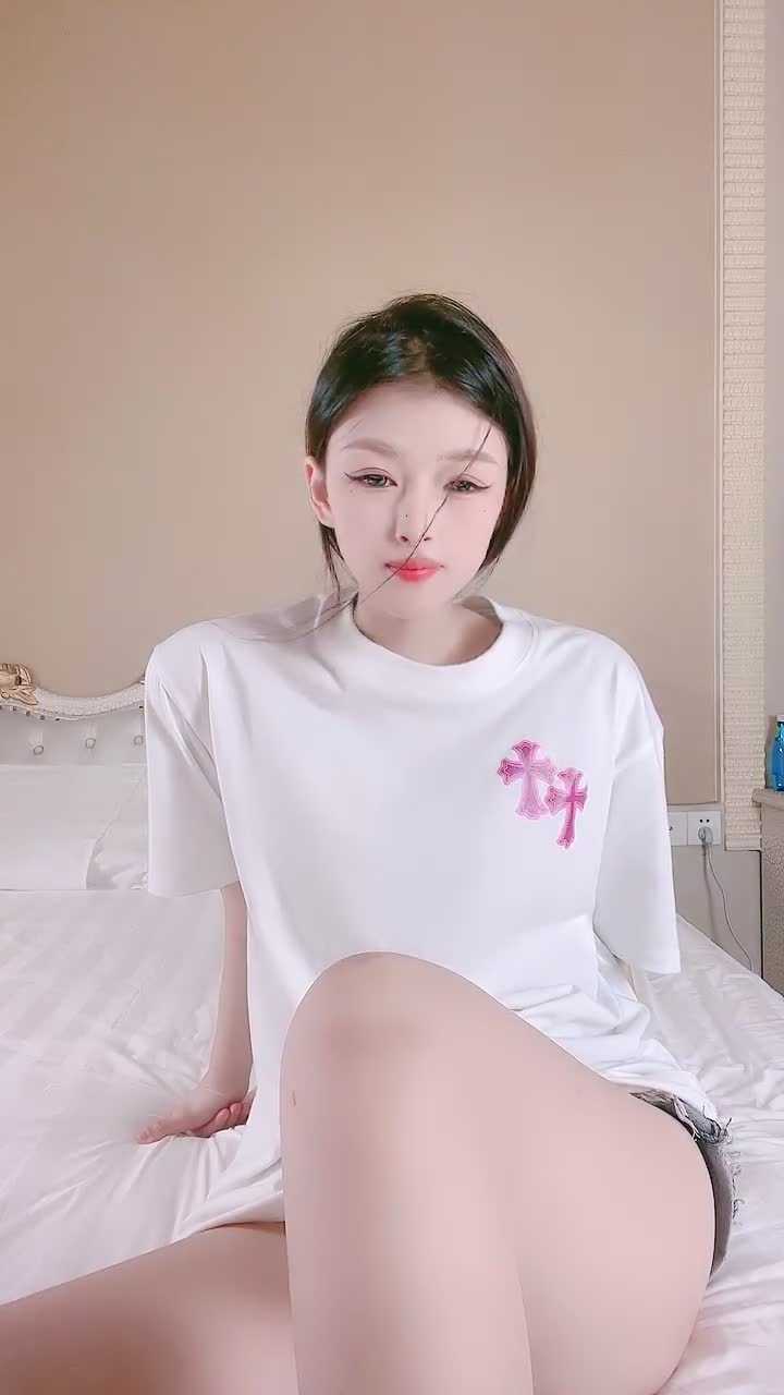 1 (11)