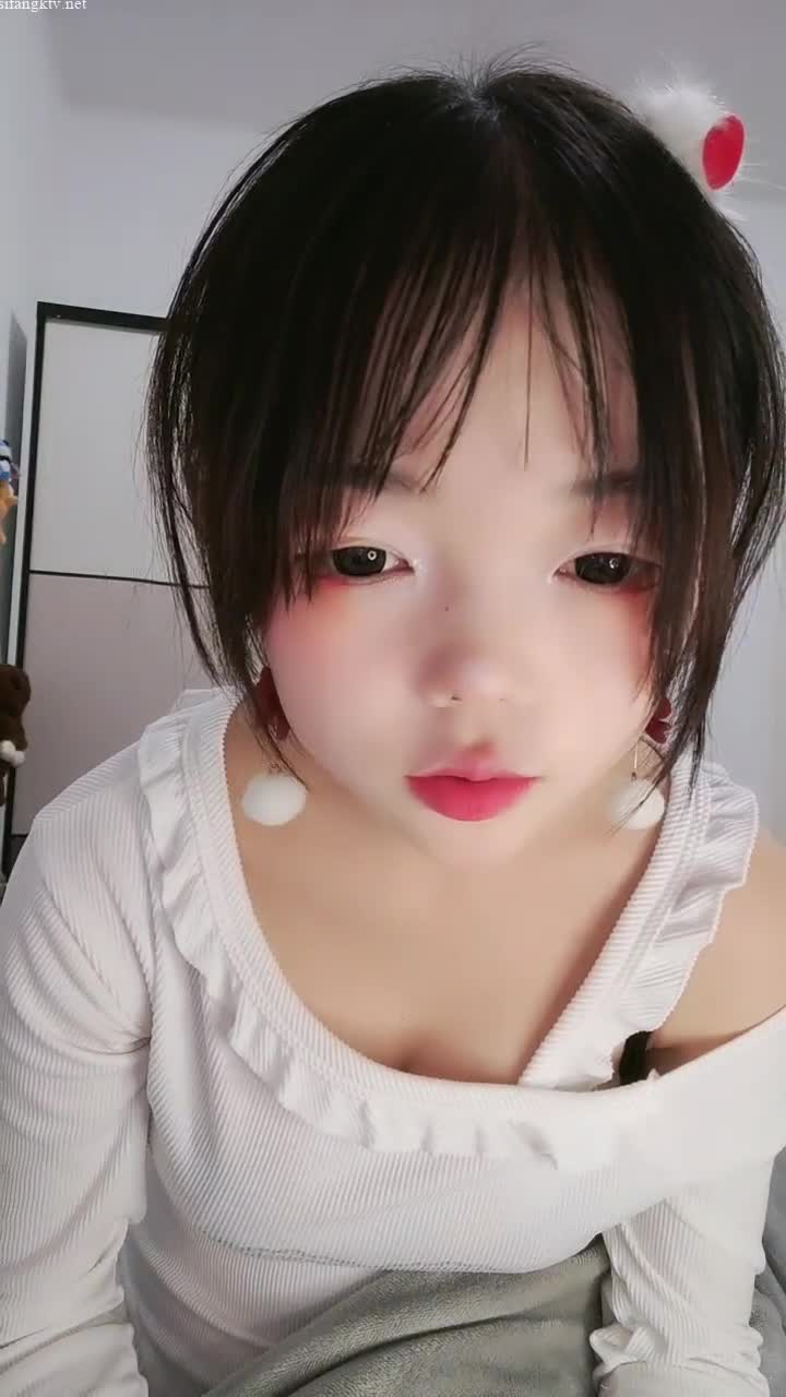 1 (17)