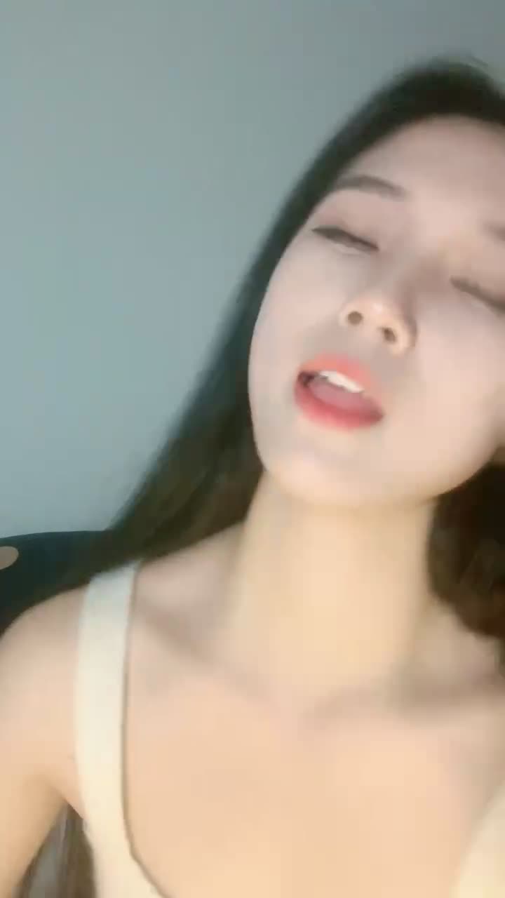 1 (33)