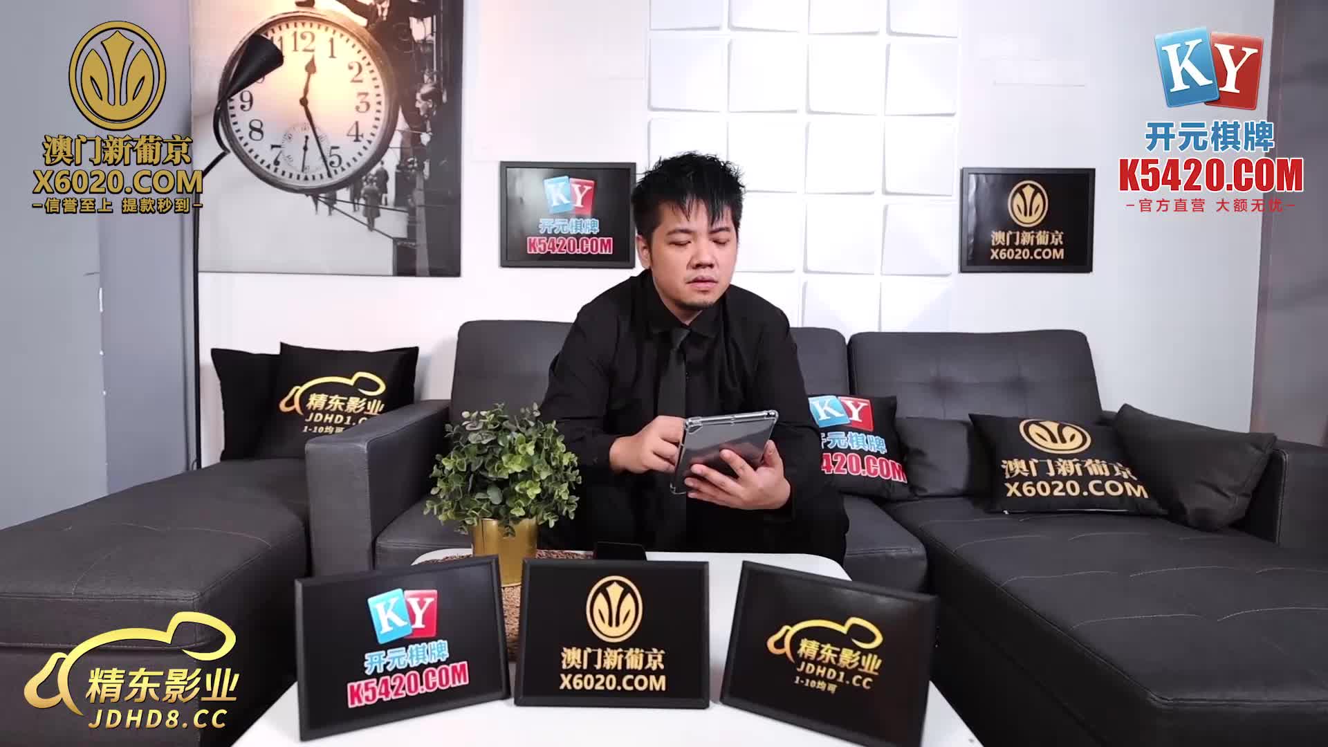 1 (4)