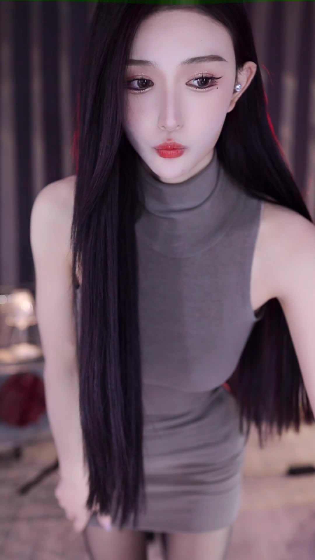 1 (34)