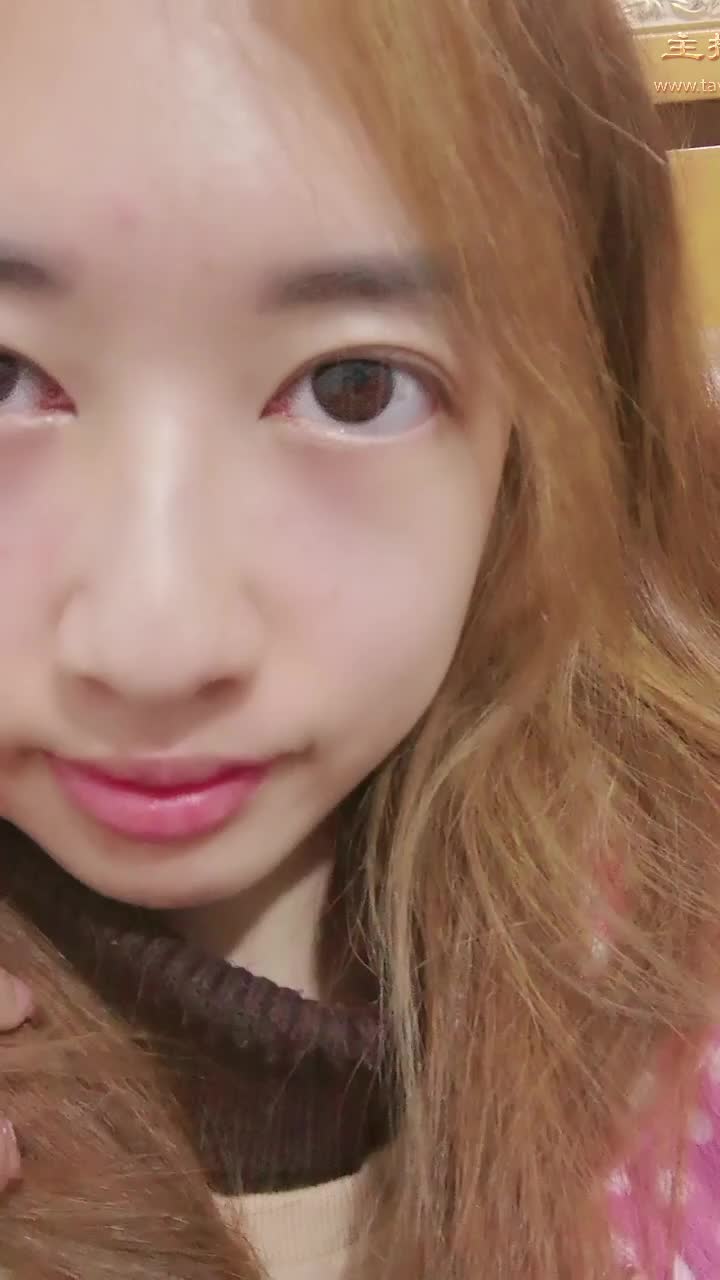 1 (8)