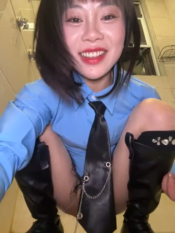 1 (11)