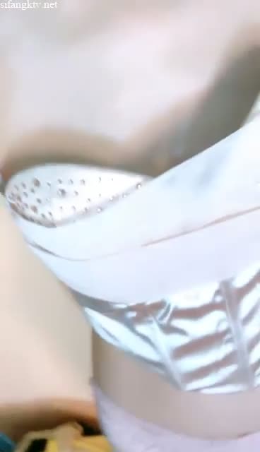 1 (17)