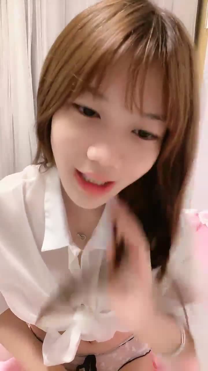 1 (33)