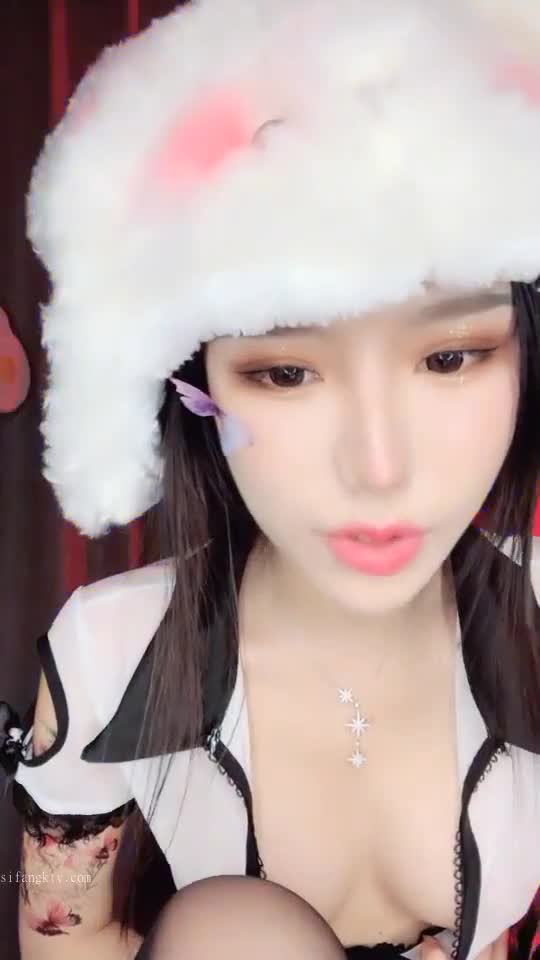 1 (23)