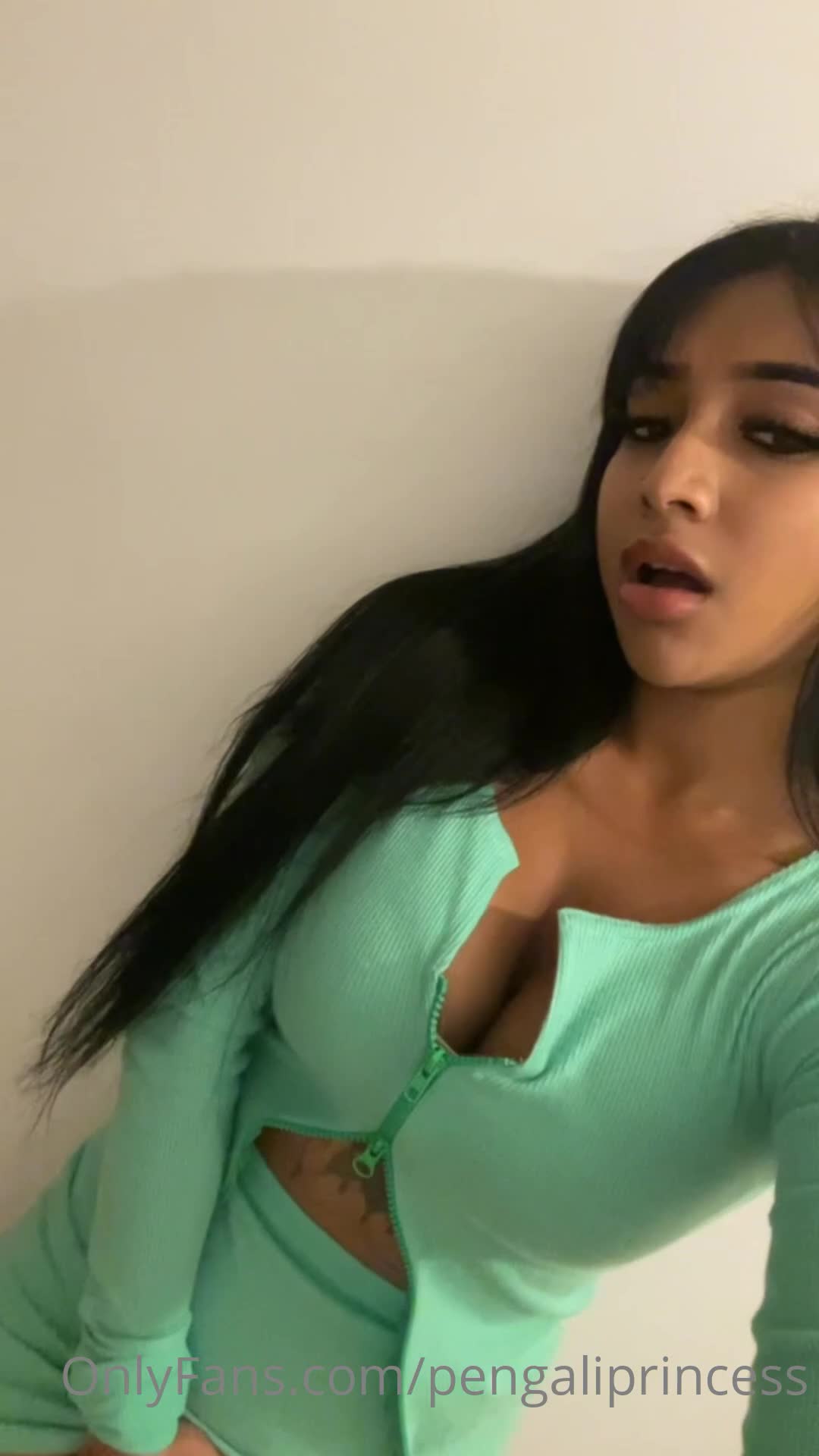 051