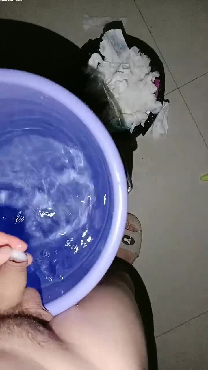 1 (8)