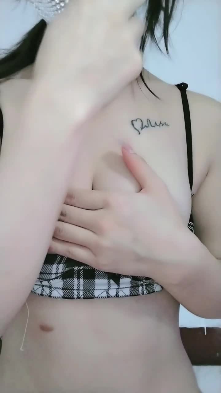 1 (11)