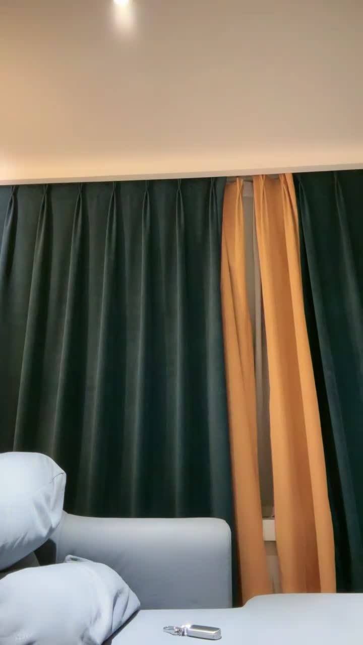 1 (8)