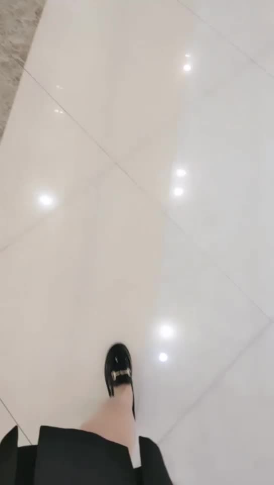 1 (9)
