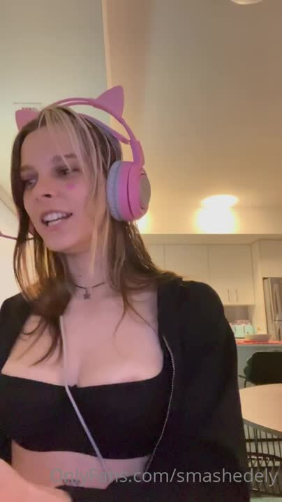 (18)