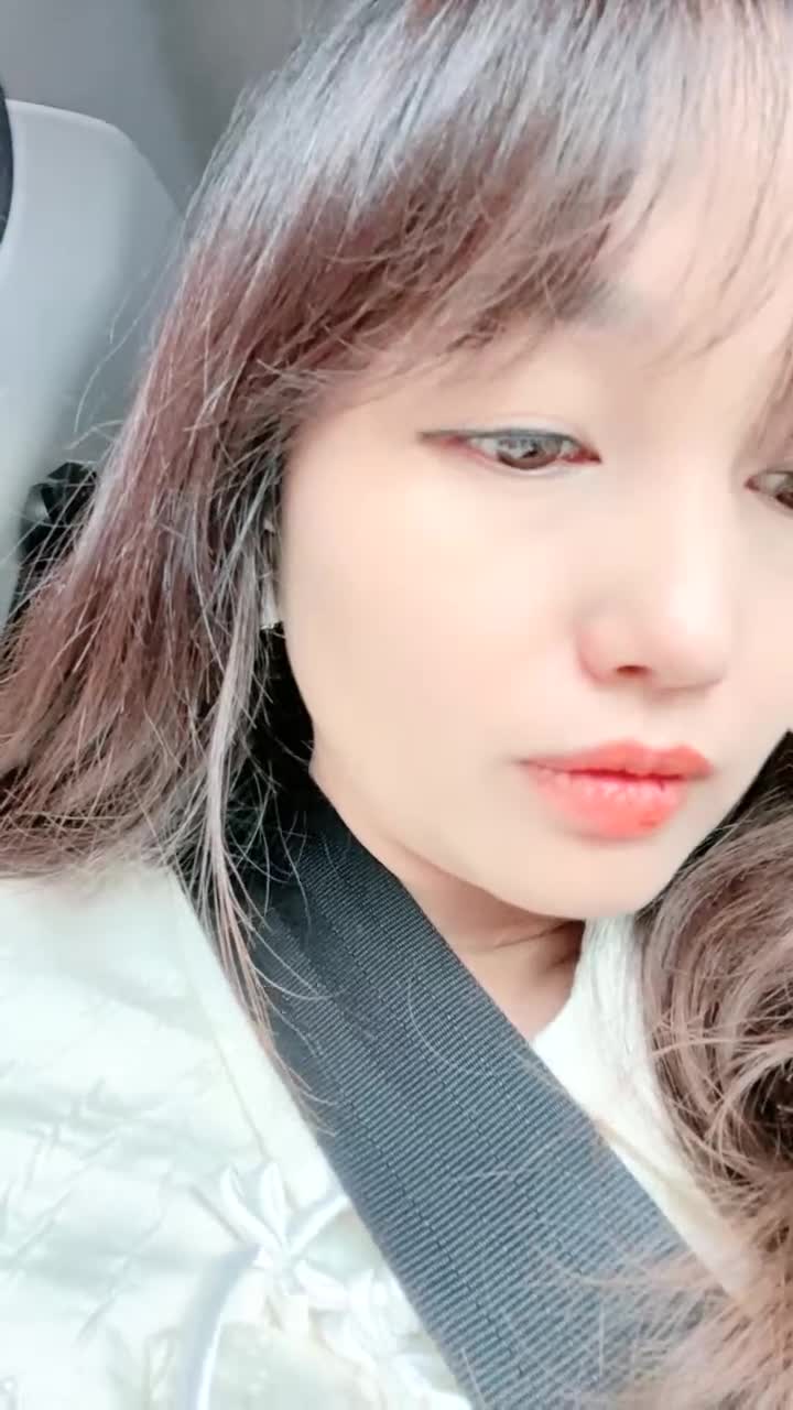 1 (32)