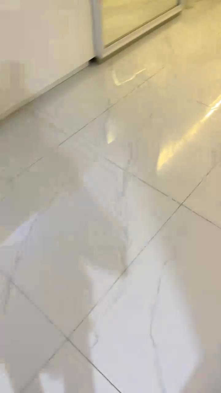 1 (22)