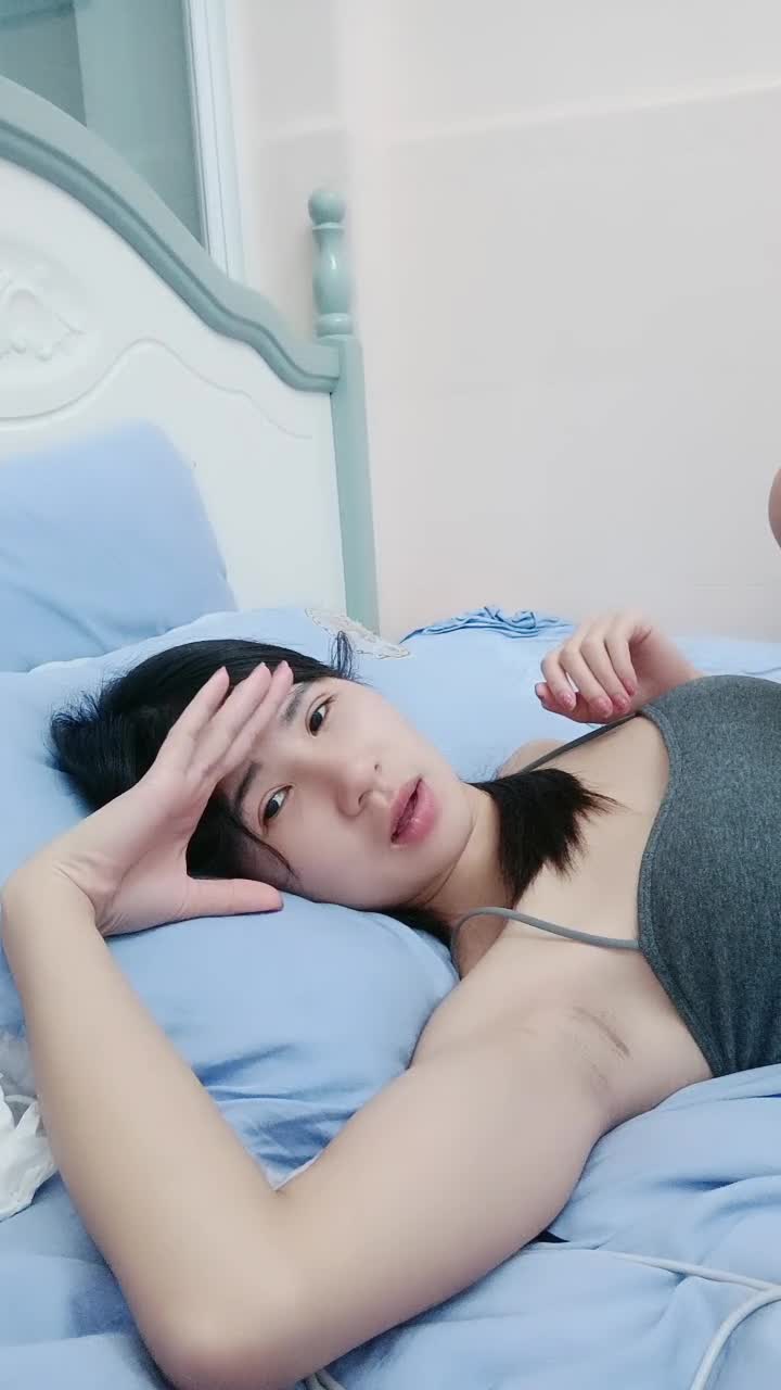 1 (10)