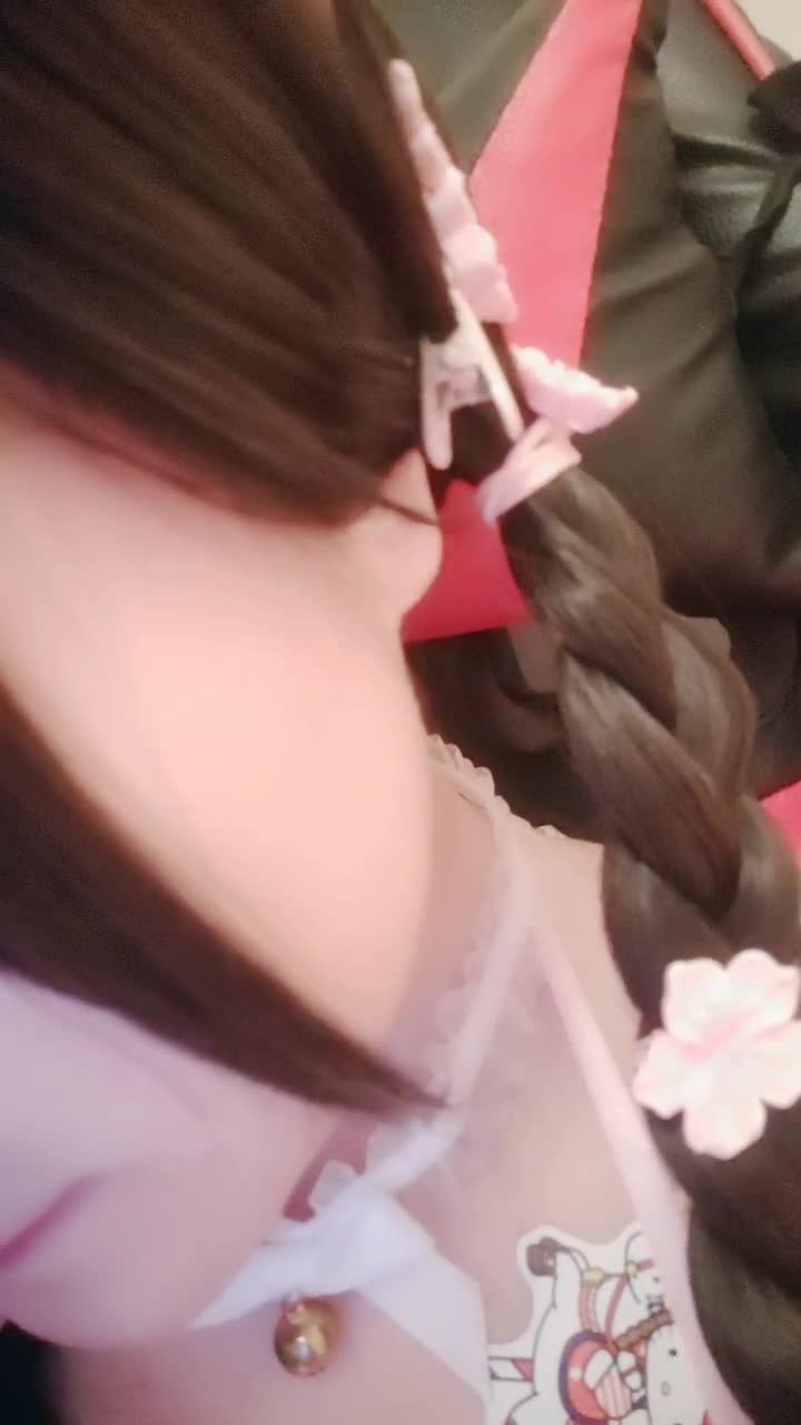 2 (10)