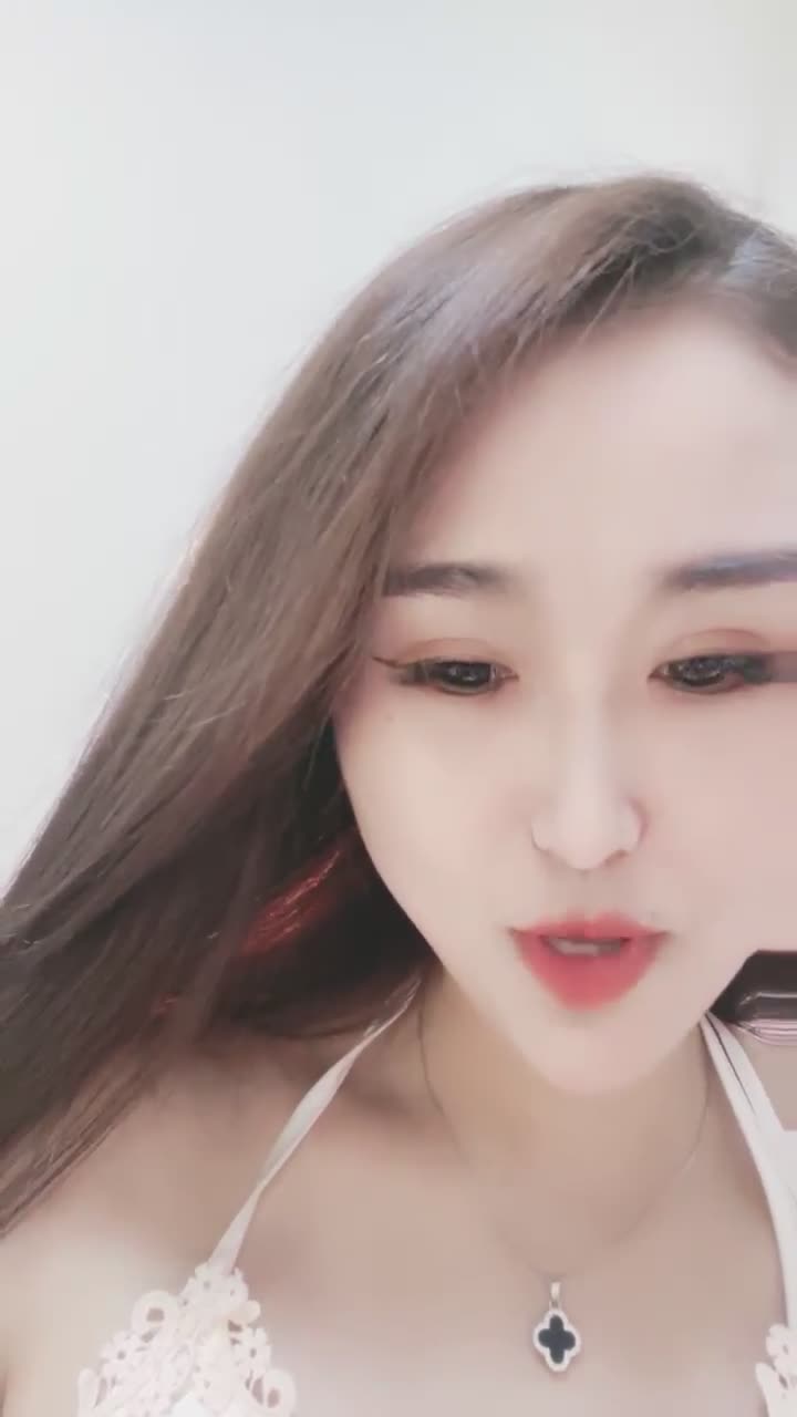 1 (19)
