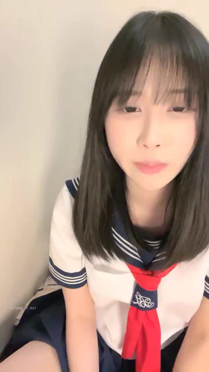 1 (21)