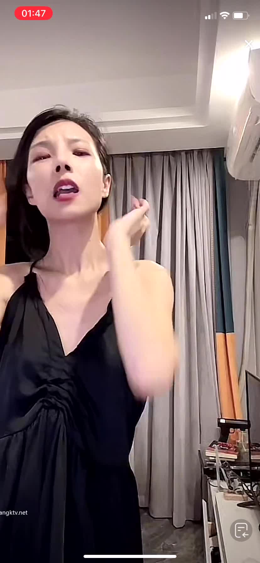 dy (183)