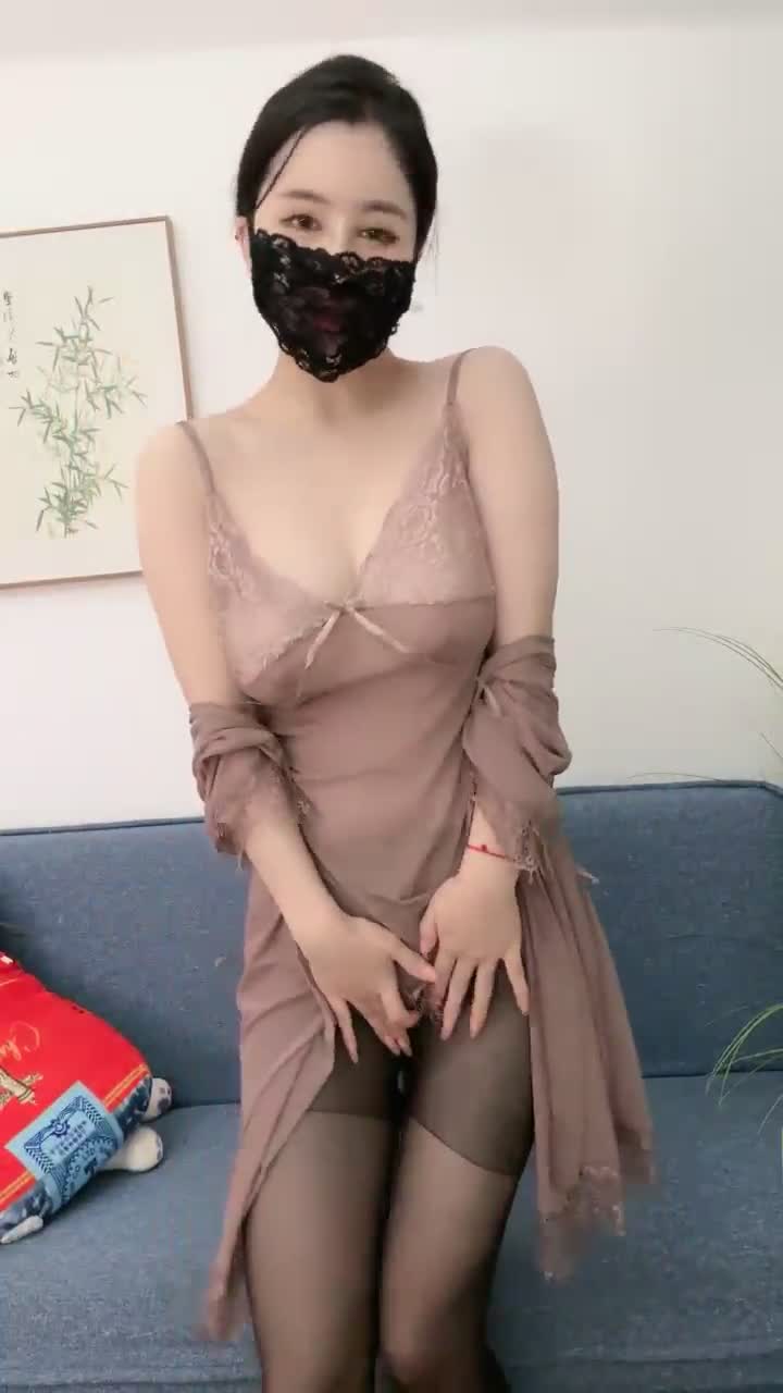 1 (3)