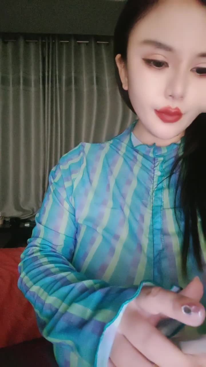 1 (5)