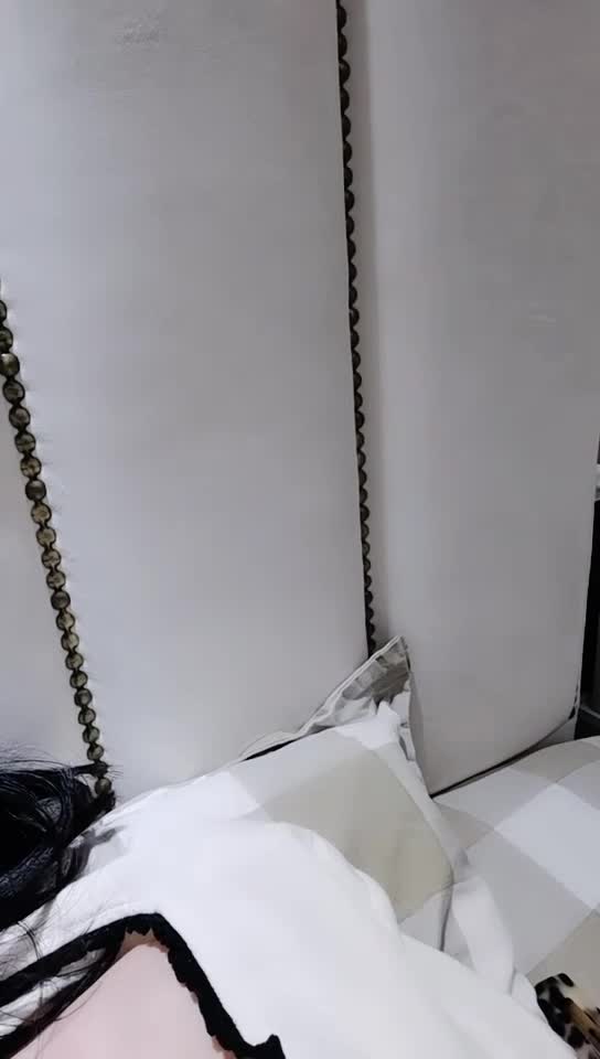 1 (13)