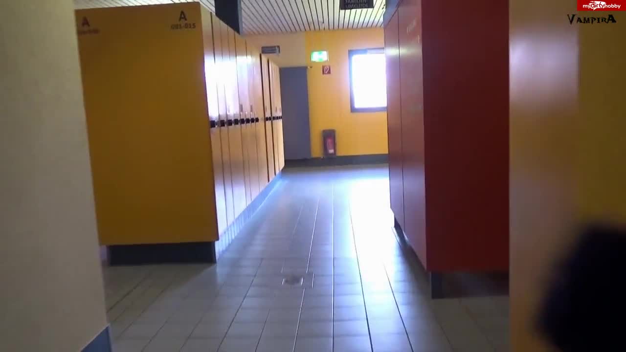 1 (36)