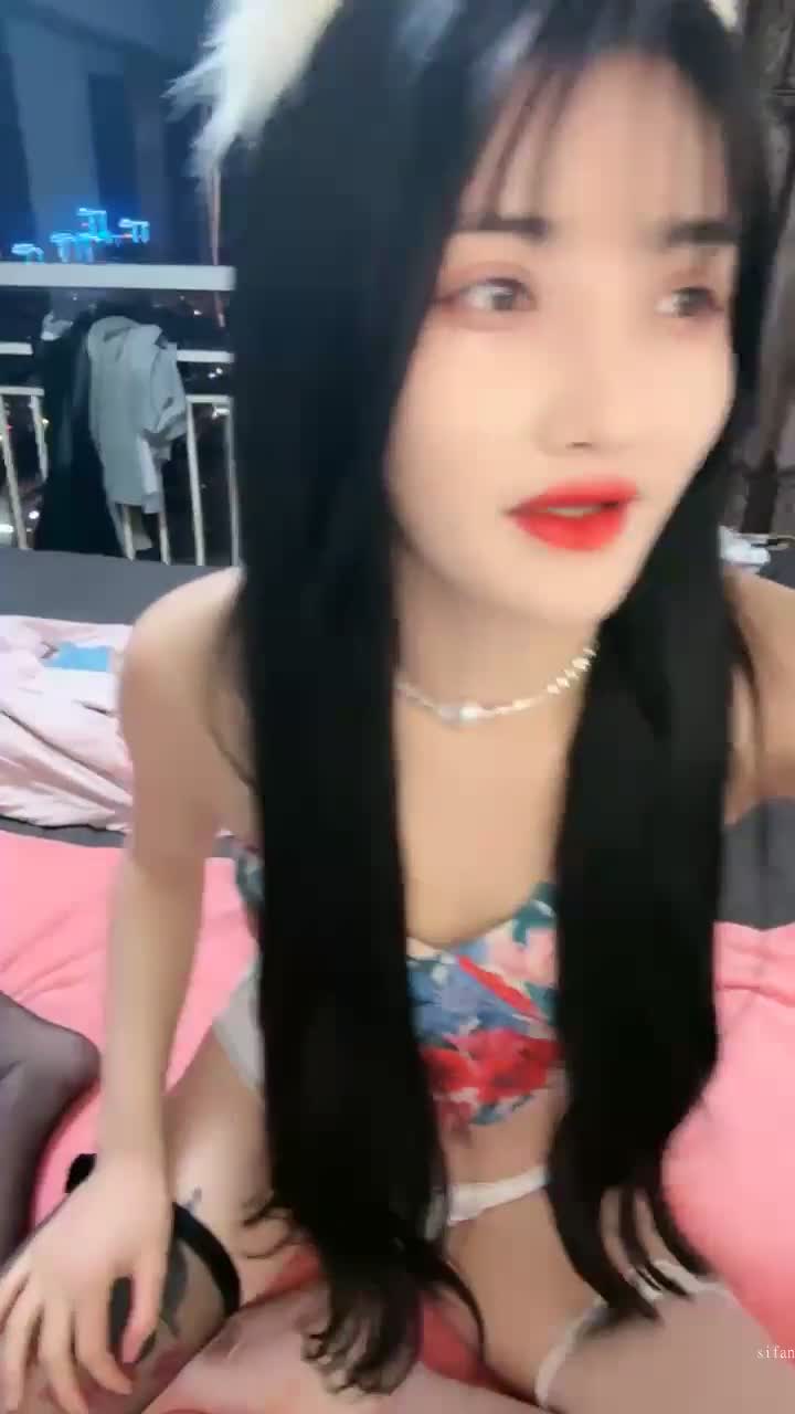 1 (12)