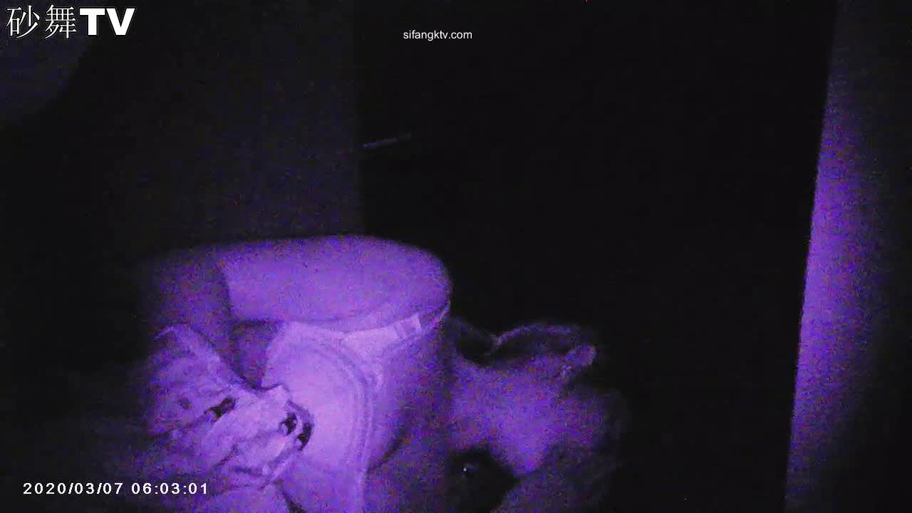 2 (3)
