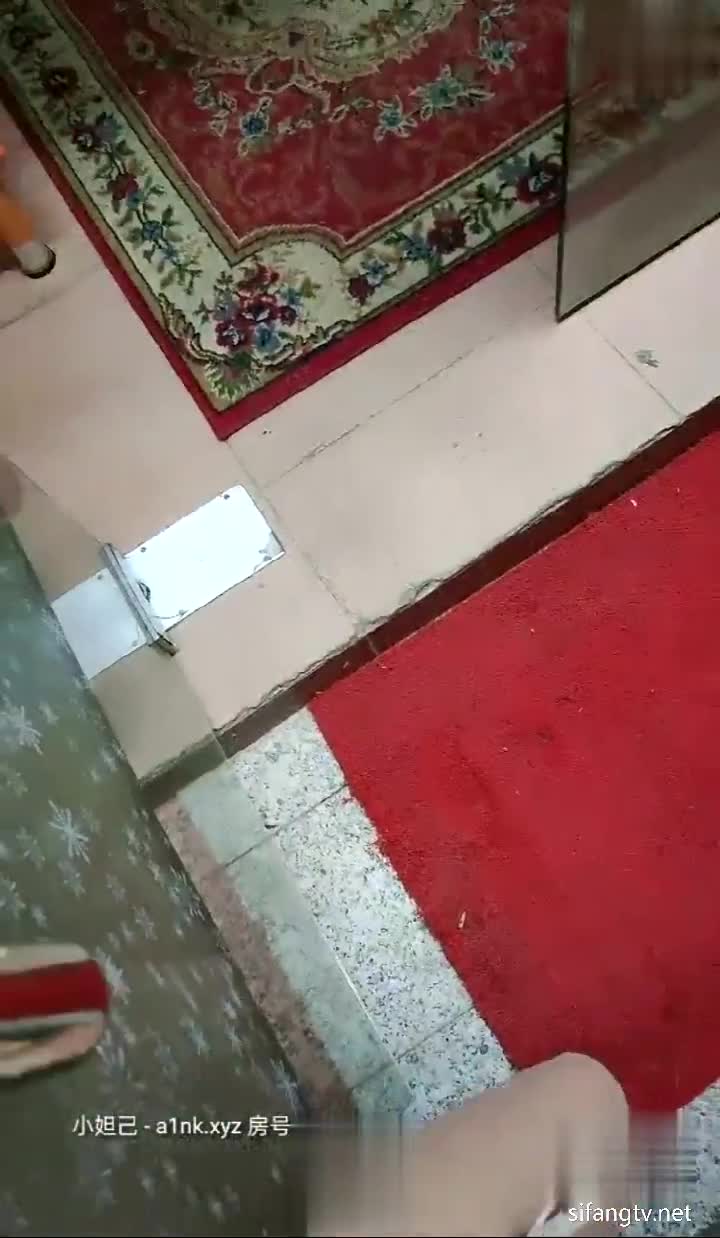 1 (16)