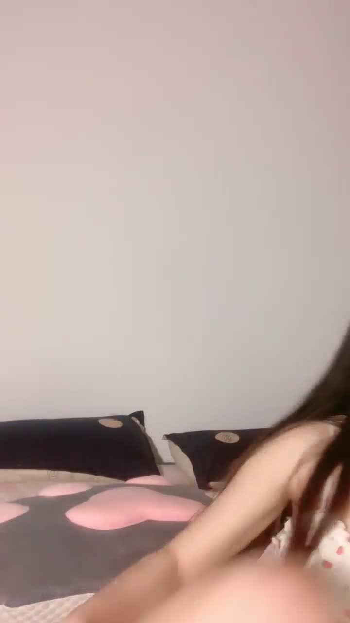 1 (16)
