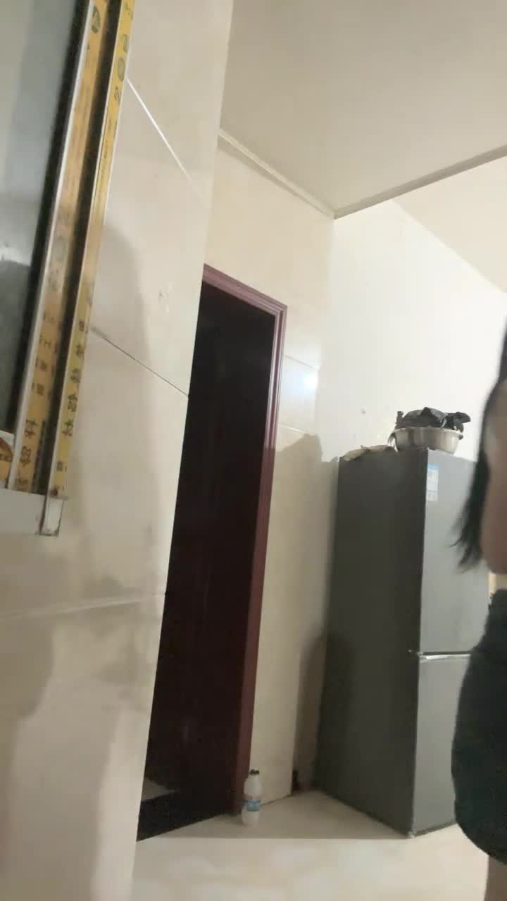 1 (34)