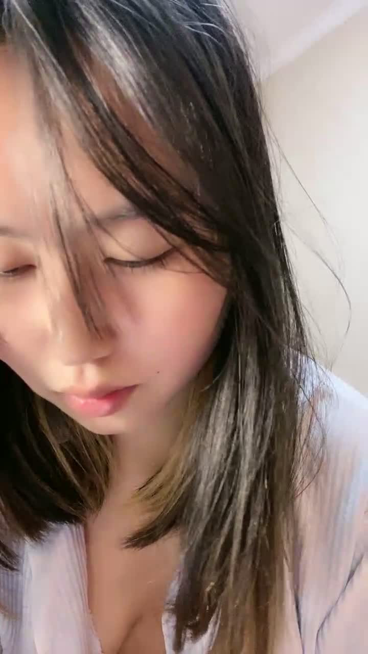 1 (47)