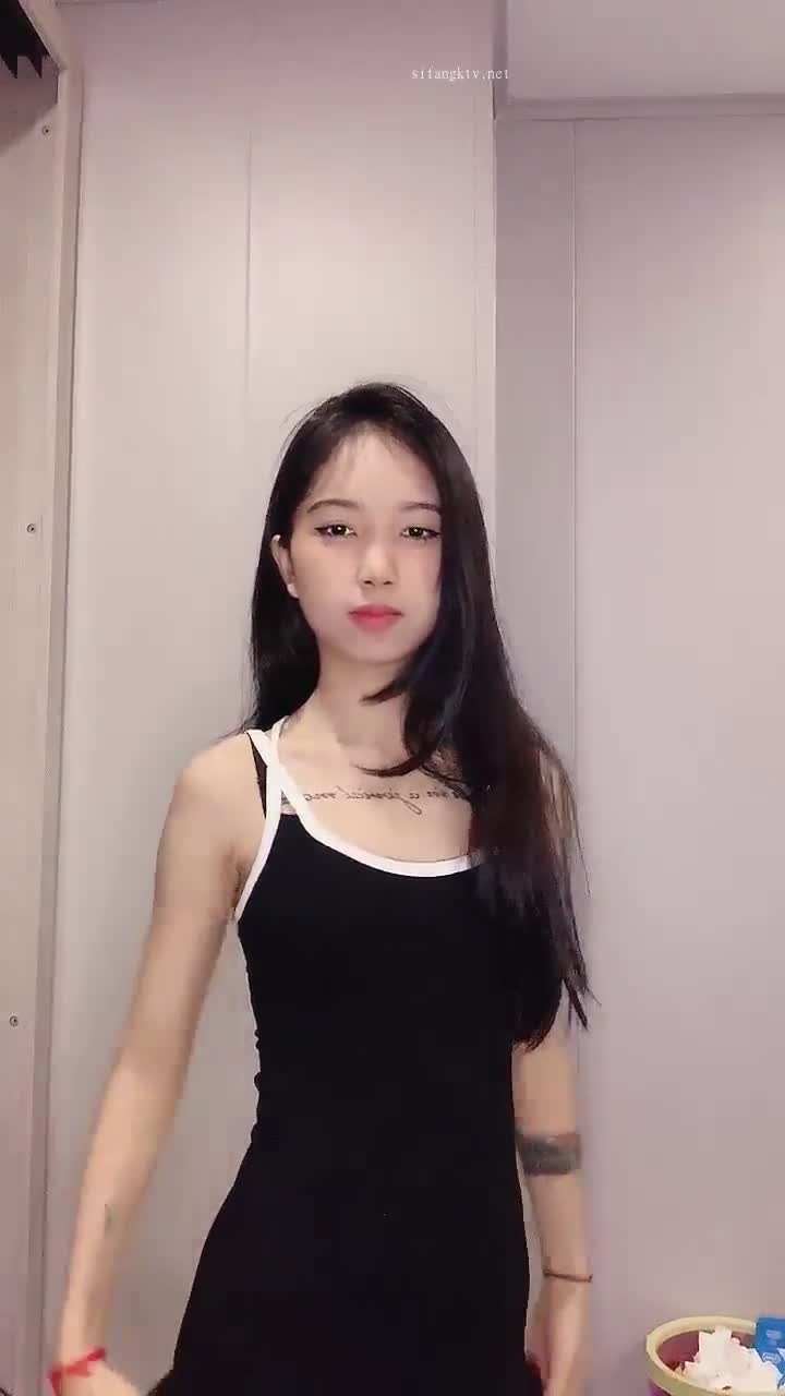 1 (16)