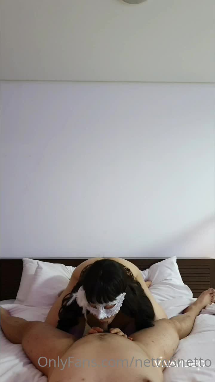 1 (20)