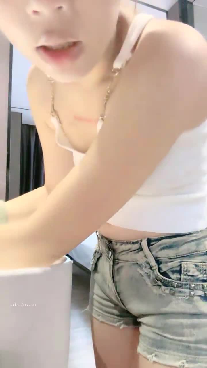 1 (25)