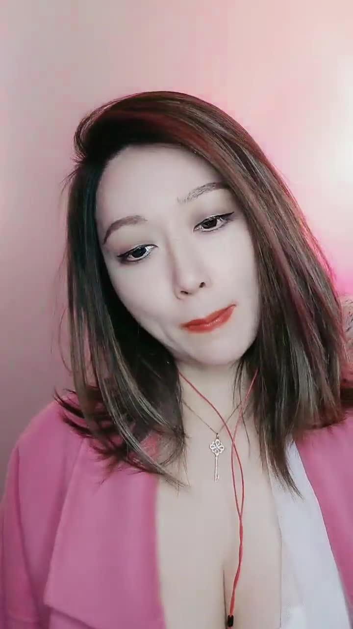  (18)