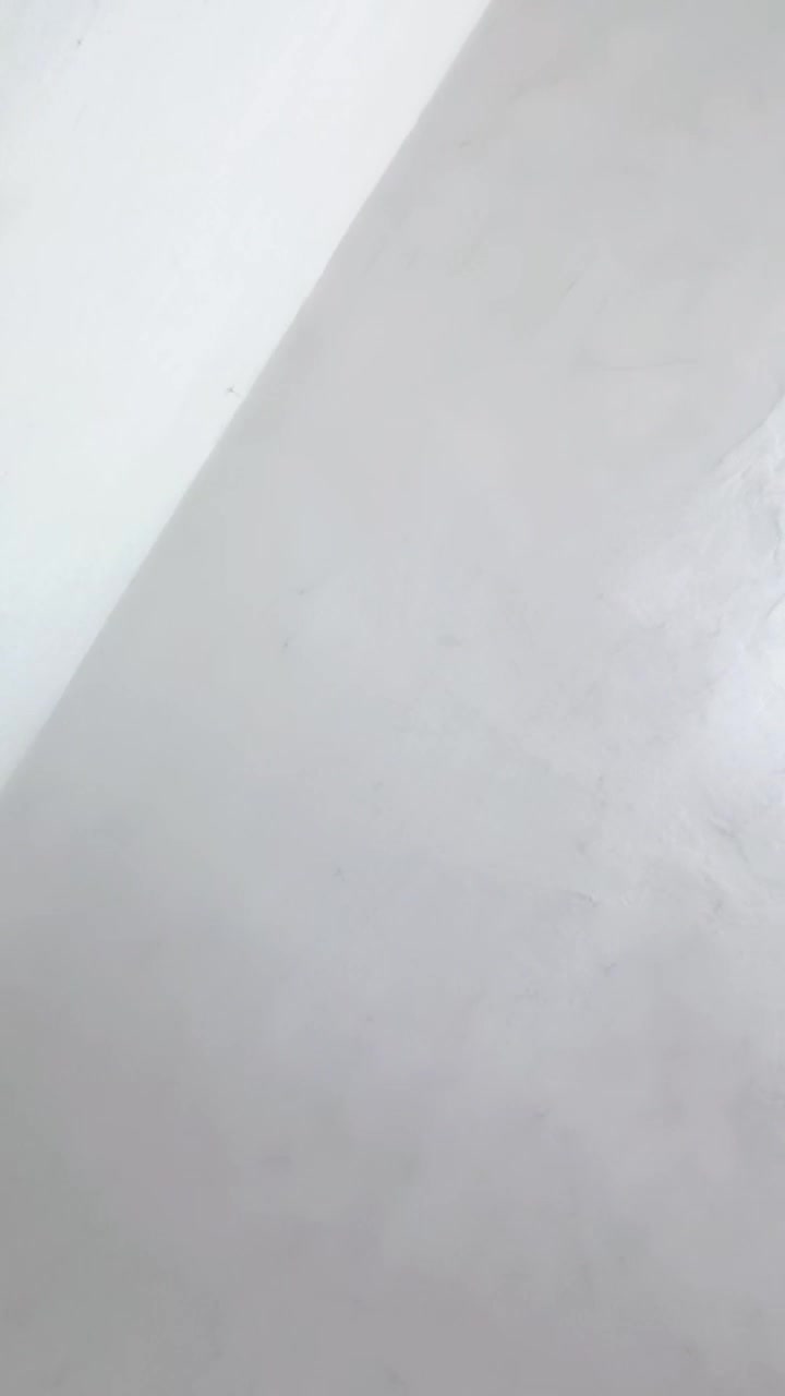 1 (9)