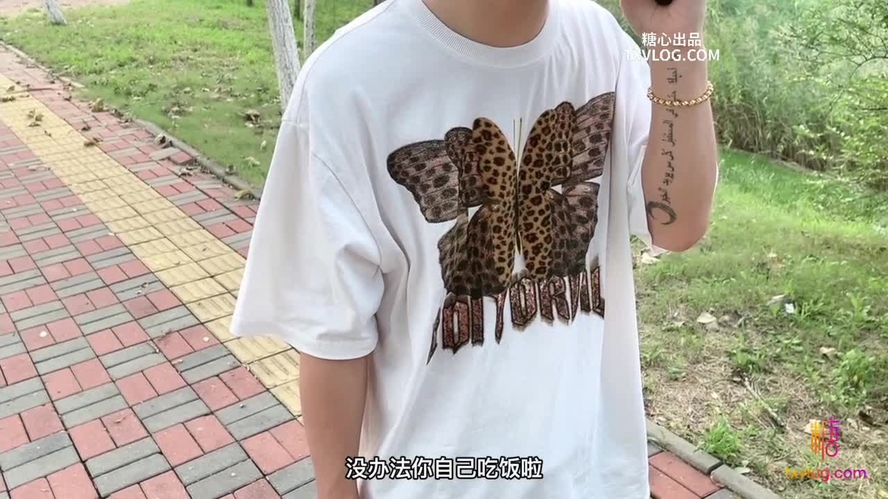1 (13)