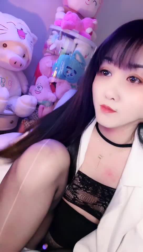 1 (19)