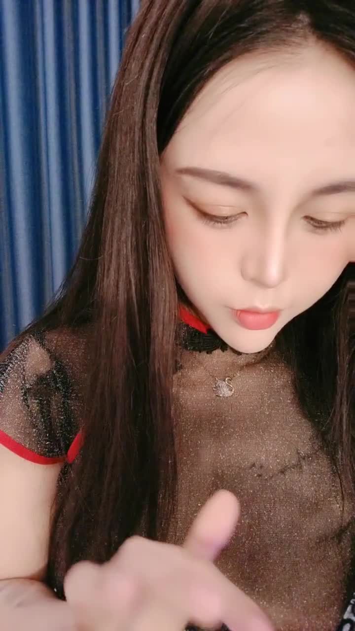 1 (10)