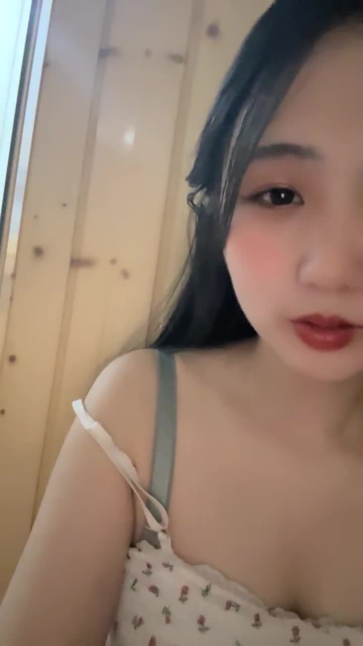  (11)