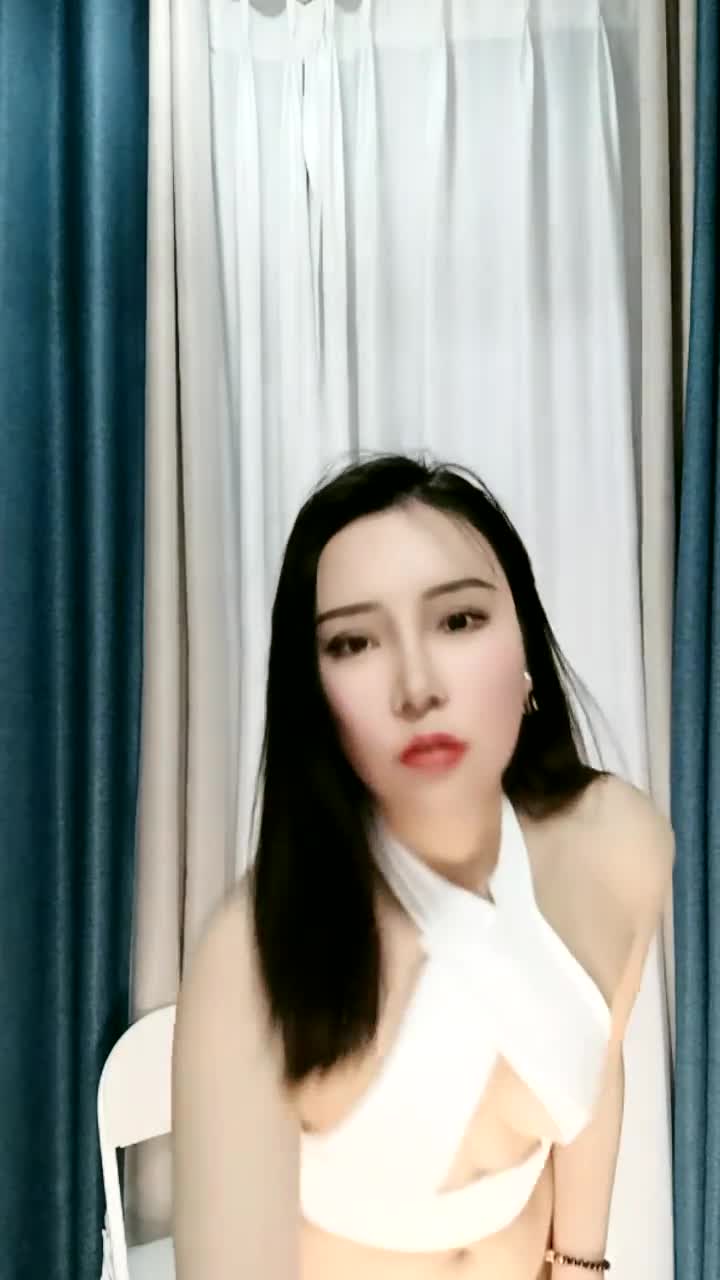  (9)